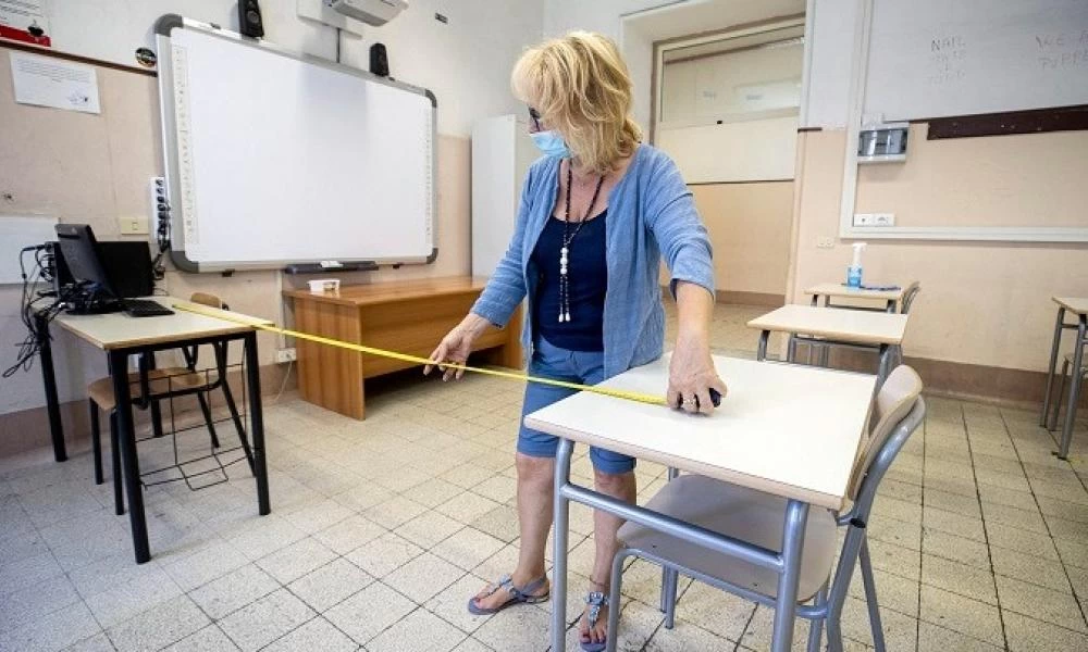 Ιταλία: Στενεύει ο κλοιός για τους ανεμβολίαστους-Από 1 Σεπτεμβρίου το «πιστοποιητικό εμβολιασμού» υποχρεωτικό σε τρένα, αεροπλάνα, σχολεία και πανεπιστήμια